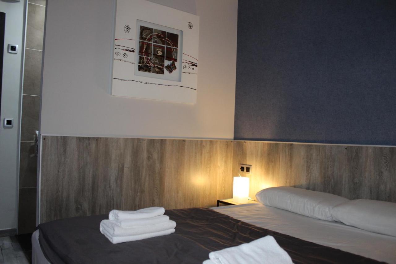 Bcn Condal Hostal Barcelona Exterior photo
